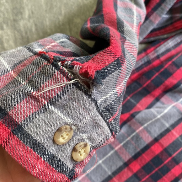 Carhartt Vintage Worn Men’s Flannel Button Down Shirt size Large - Picture 2 of 12